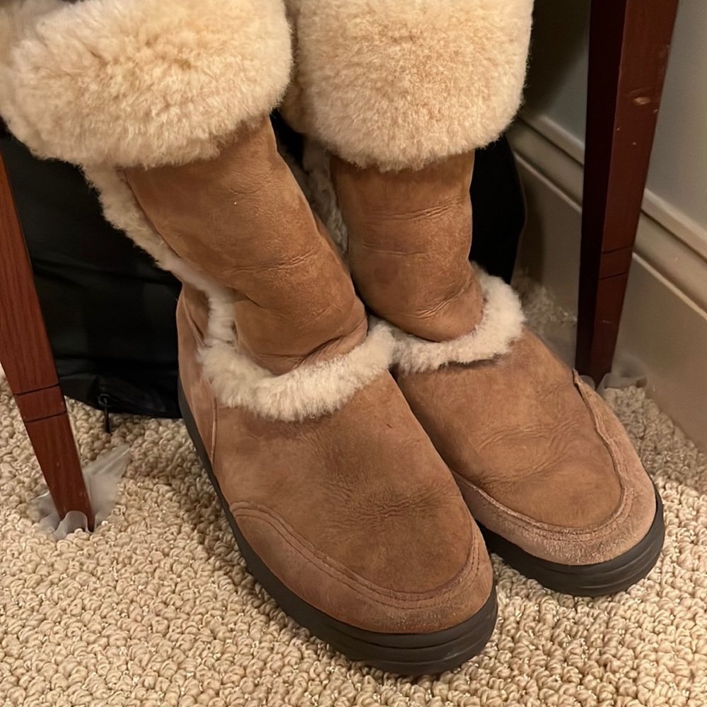 Fur lined tall UGG boots